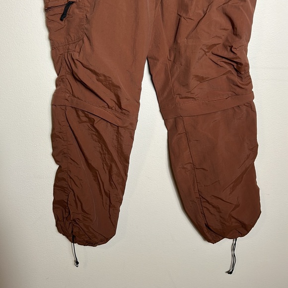REI Women’s Brown Cargo Pants size 4 - Picture 4 of 13